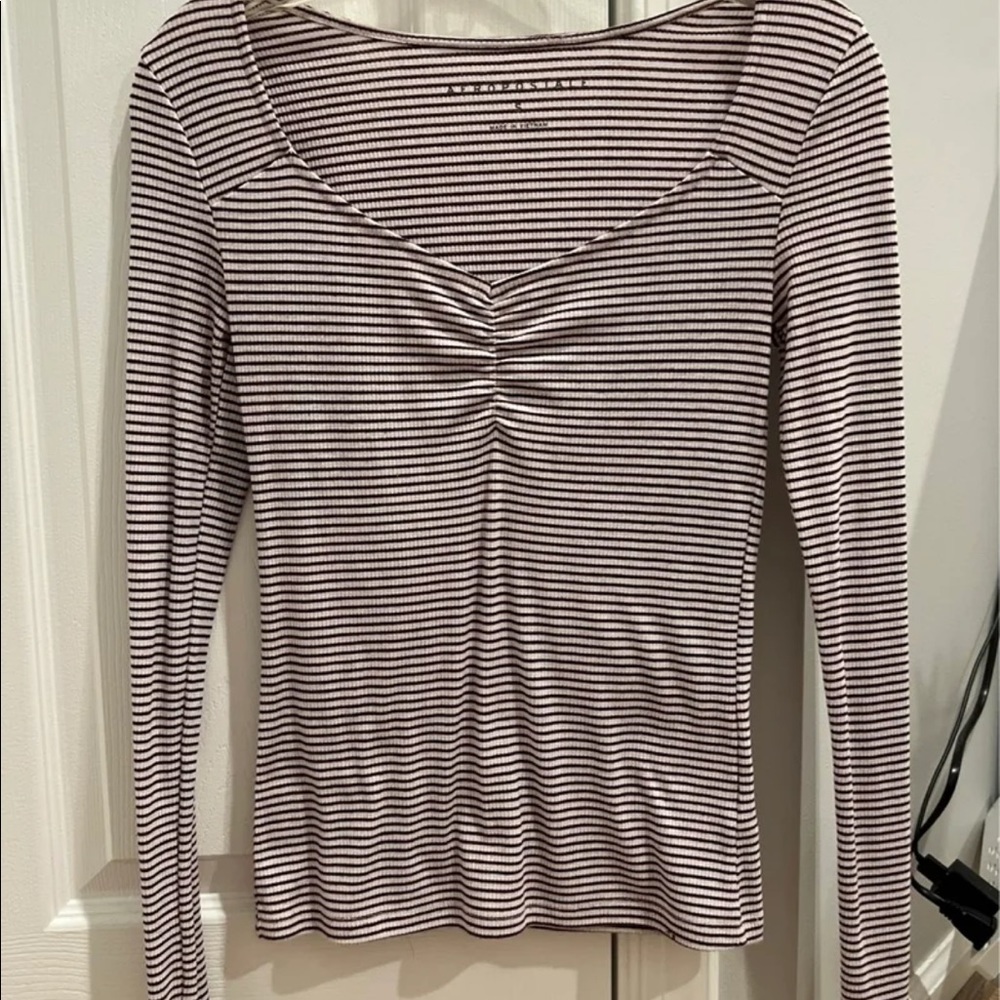 Aeropostale long sleeve shirt.